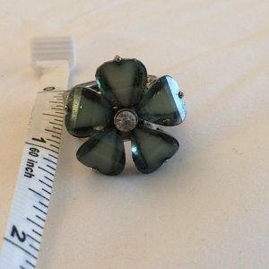 Green Modern Flower Stretch Ring Rhinestone  A40